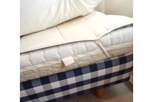 1 persoons Hästens boxspring plus eventueel extra's