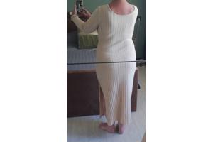 Stretchy beige jurk met split XXL