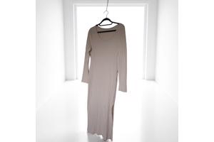 Stretchy beige jurk met split XXL