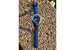 Lacoste heren quartz horloge met siliconen blauwe band