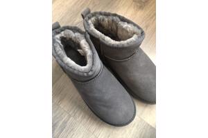 Uggs ultra mini maat 36