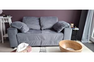 Loveseat bank gratis