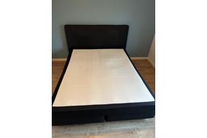 Gratis af te halen boxspring 160-200