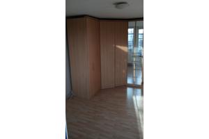 grote kleding/hoekkast