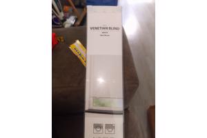 5 luxaflexen kleur wit