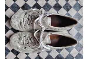 leren sneakers cremekleurig maat 43