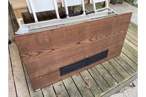 Bureau met onderstel