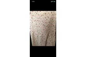 Bloemen lange zomerse lange jurk met gepofte mouwen