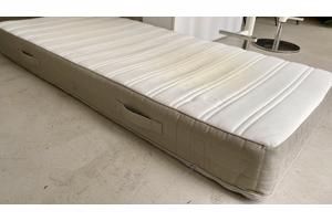 Eenpersoons matras 90x200 cm