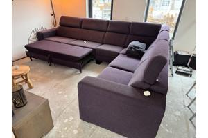 Hoekbank met relaxfunctie