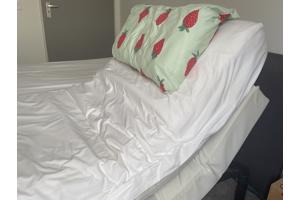 Pullman Elektrisch 1 persoons Bed Hoofeind incl Auping Matras.