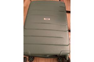 Sony PXW-FX9, 2 stuks Sony PXW-Z90, 2 statieven en koffer.