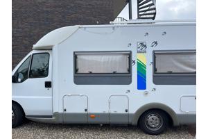 Gezocht dak kap Knaus