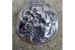 Antieke verzilverde theeduim .(ZFV 40).