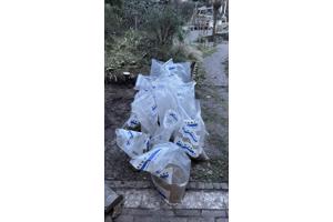 Wit zand in zakken, vul-/speelzand.