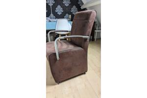 Bruine eetkamer stoelen 2 stuks