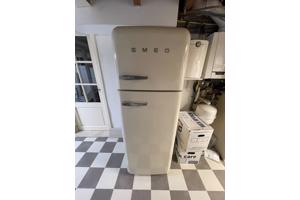 Smeg koel-vriescombinatie