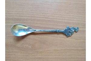 6 leuke oude theelepeltjes o.a dierenbescherming