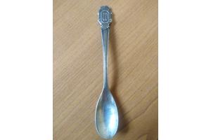 6 leuke oude theelepeltjes o.a dierenbescherming