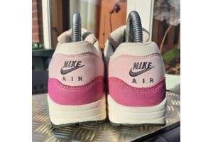 Nike Air Max 1 Sail Arctic Pink maat 36,5 36.5