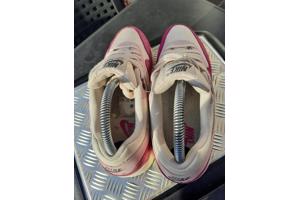 Nike Air Max 1 Sail Arctic Pink maat 36,5 36.5