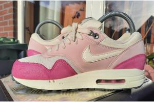 Nike Air Max 1 Sail Arctic Pink maat 36,5 36.5