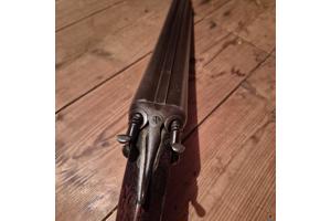 Vrijgesteld zwartkruit geweer