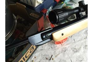 diana 35 4.5 mm in nieuwstaat met richtkijker