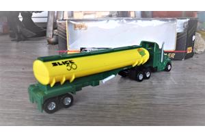 Maisto transport hauler H