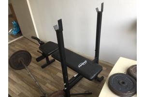 Fitness bank met halter stang