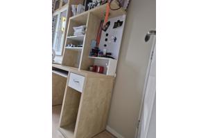 Bureautje met uitschuif plank