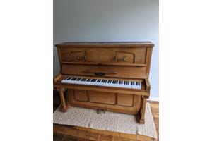Mooie oude piano