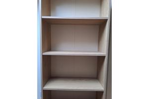 Eikenfineer boekenkast