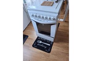 Gas Top and Electric Oven