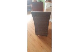 Nog mooie Grenen bladTafel ,en 4 Eetstoelen op wieltjes