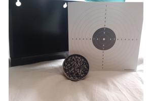 Complete set: 4,5mm buks met scope + 200 pellets en kaarten