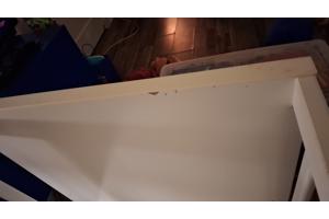 Ledikant,matras en beddengoed