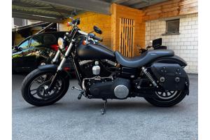 HARLEY-DAVIDSON Dyna Streetbob