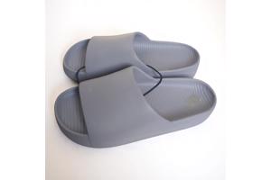 Heren slippers effen grijs 41