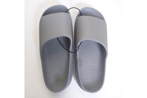 Heren slippers effen grijs 41