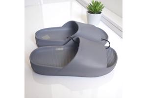 Heren slippers effen grijs 41