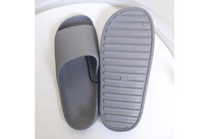 Heren slippers effen grijs 41