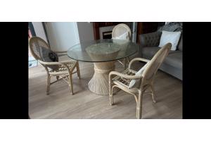 Vintage eethoek met 3 stoelen John Mcguire