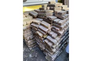 Ijsselsteentjes / Steentjes / Bricks