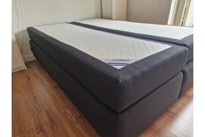 Gratis boxspring 140x200 incl matrassen