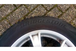 Lichtmetalen 16 inch velgen met oude winterbanden