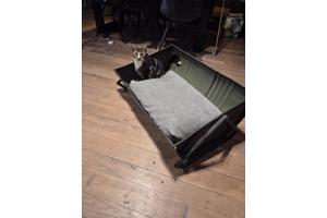 Industriele hondenmand