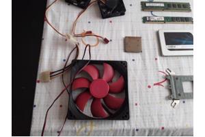 Computer onderdelen. (Ik will een nieuwe pc kopen) total 1k