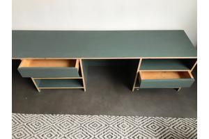 Lage (speelgoed)kast