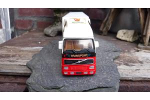 Leuke model truck van van Maanen